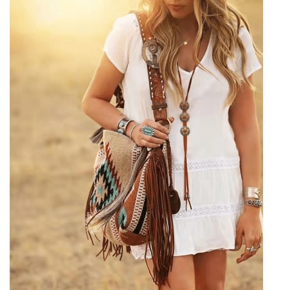 Western Tribal Geo Print Tassel Shoulder Bag
